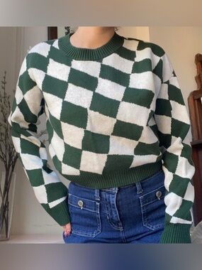 Hollister checkered knit short sweater